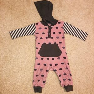 L’ovedbaby rose and grey romper with hood